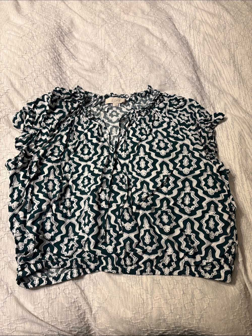 LOFT Green and White Geometric Ruffle Cap-Sleeve Blouse